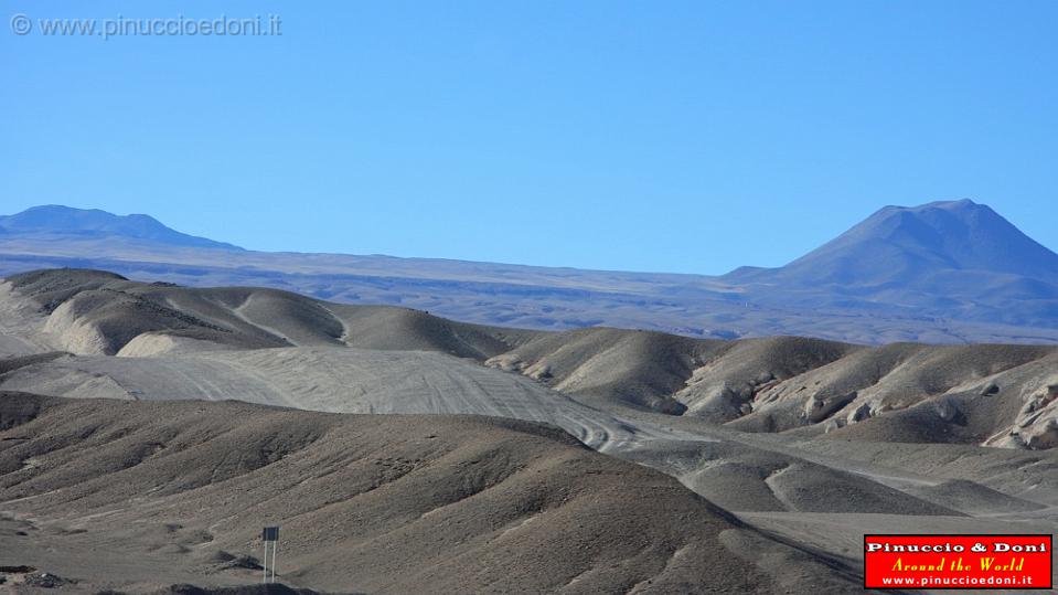 CILE - Verso il confine con la Bolivia - 3.jpg